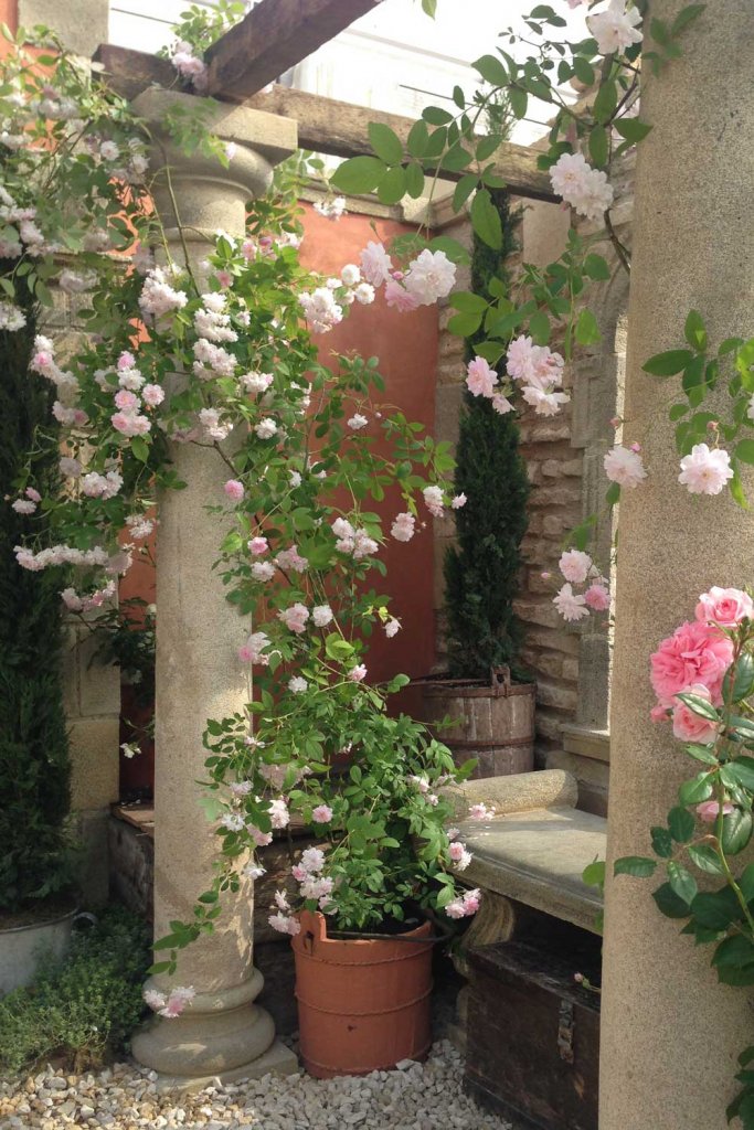 Plain Column