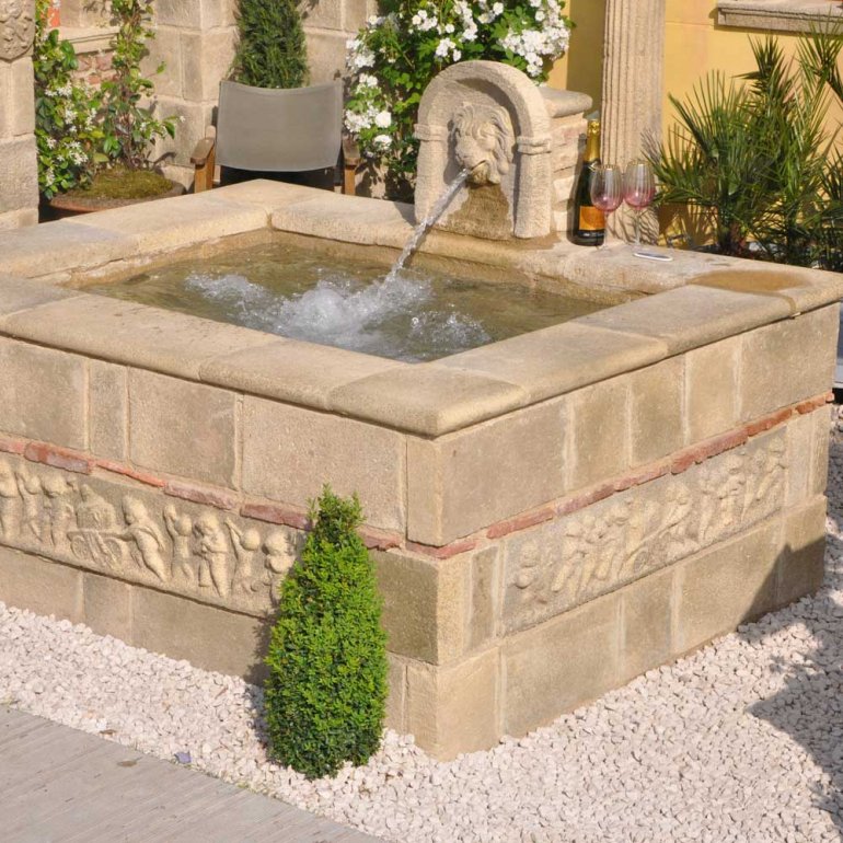 Forum Fountain